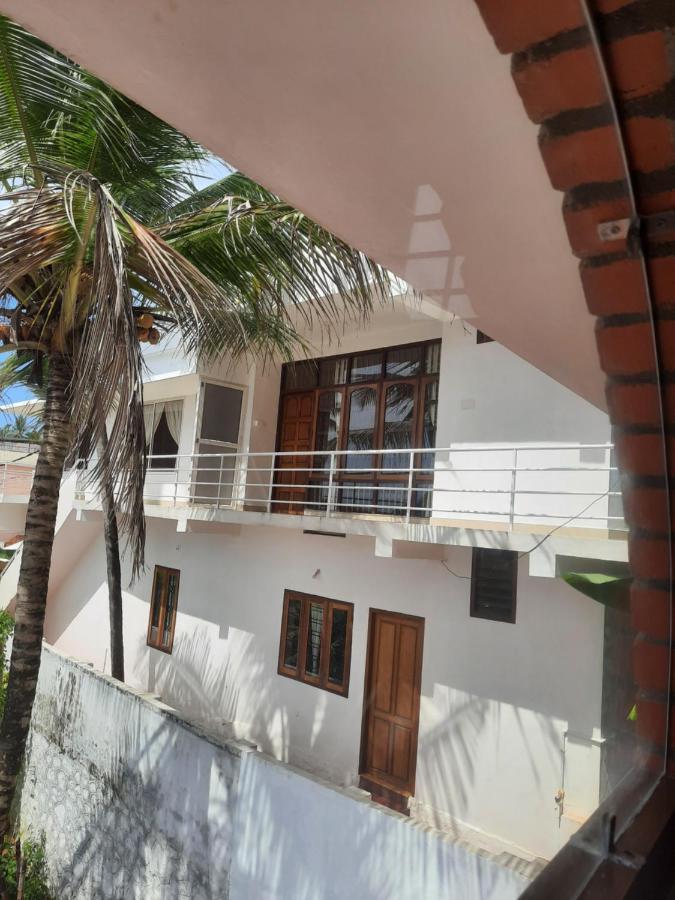 Varma Sea View Villas Thiruvananthapuram Bagian luar foto